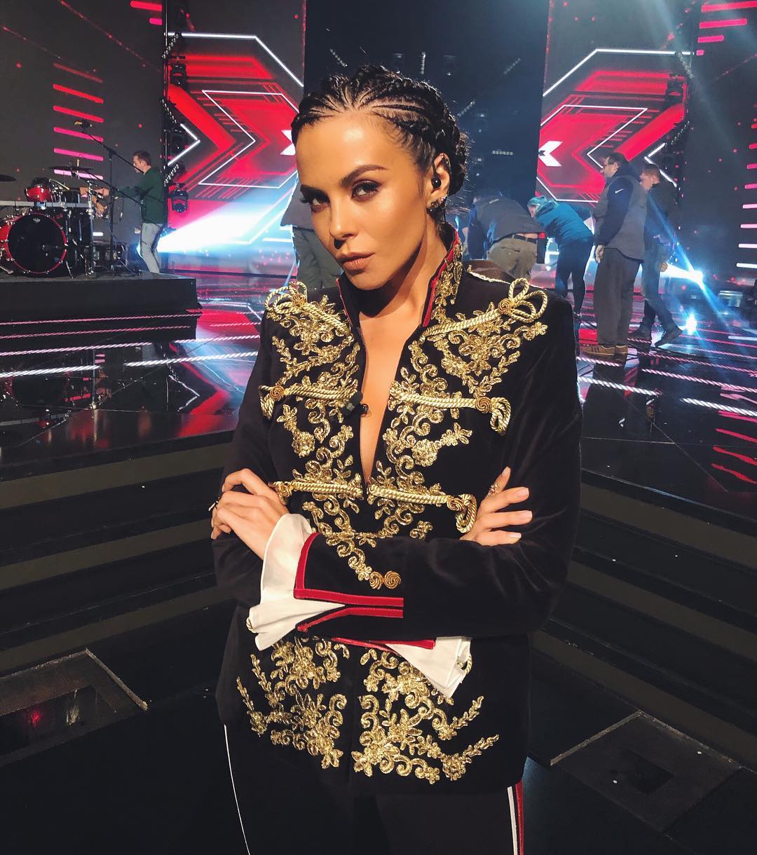 Кафтан и колоски: Каменских покорила фанатов &quot;безумным&quot; образом