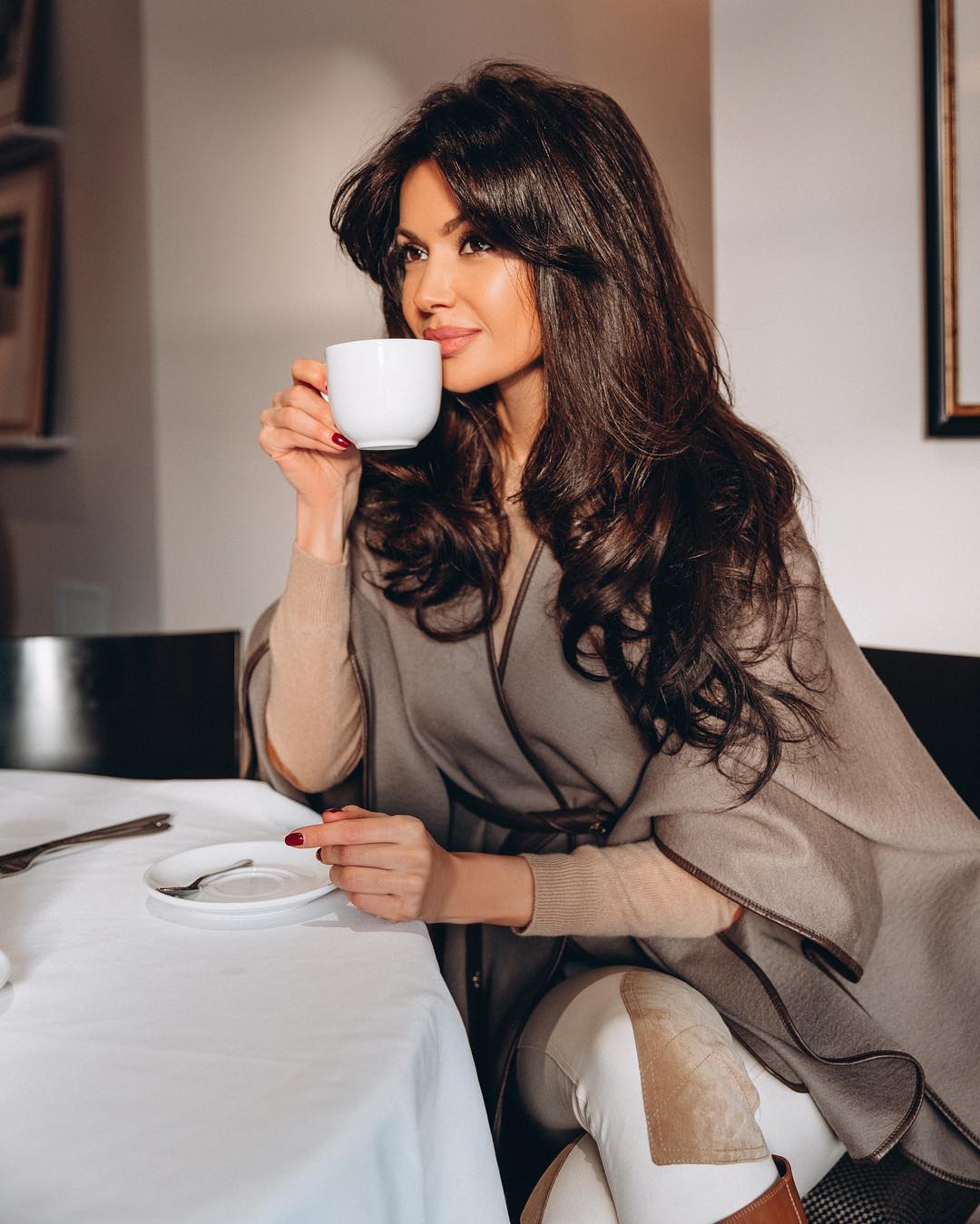 Тренируем хороший вкус: три признака стильной женщины