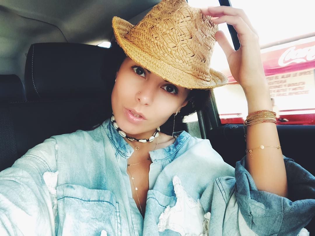 Вовсе не с Потапом: Настя Каменских рассекретила место отдыха