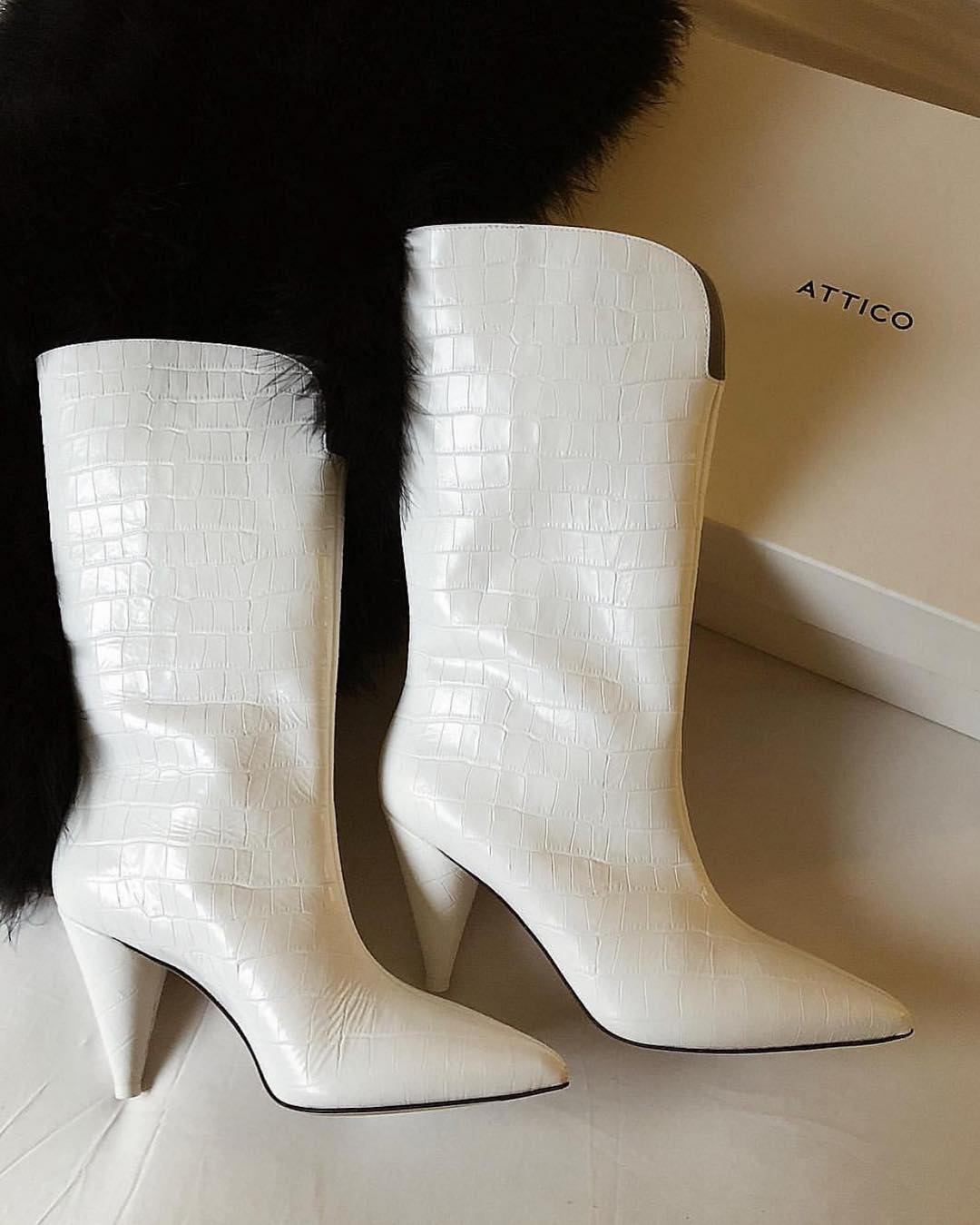 Топ-5 трендовых вещей 2019: что должно быть в женском гардеробе