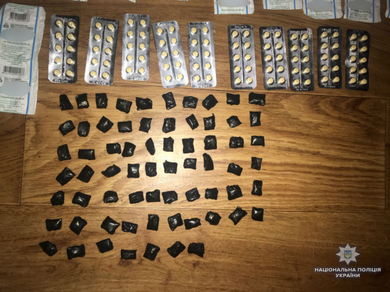 У Києві у членів ОЗУ було вилучено наркотиків на 1,5 мільйона гривень