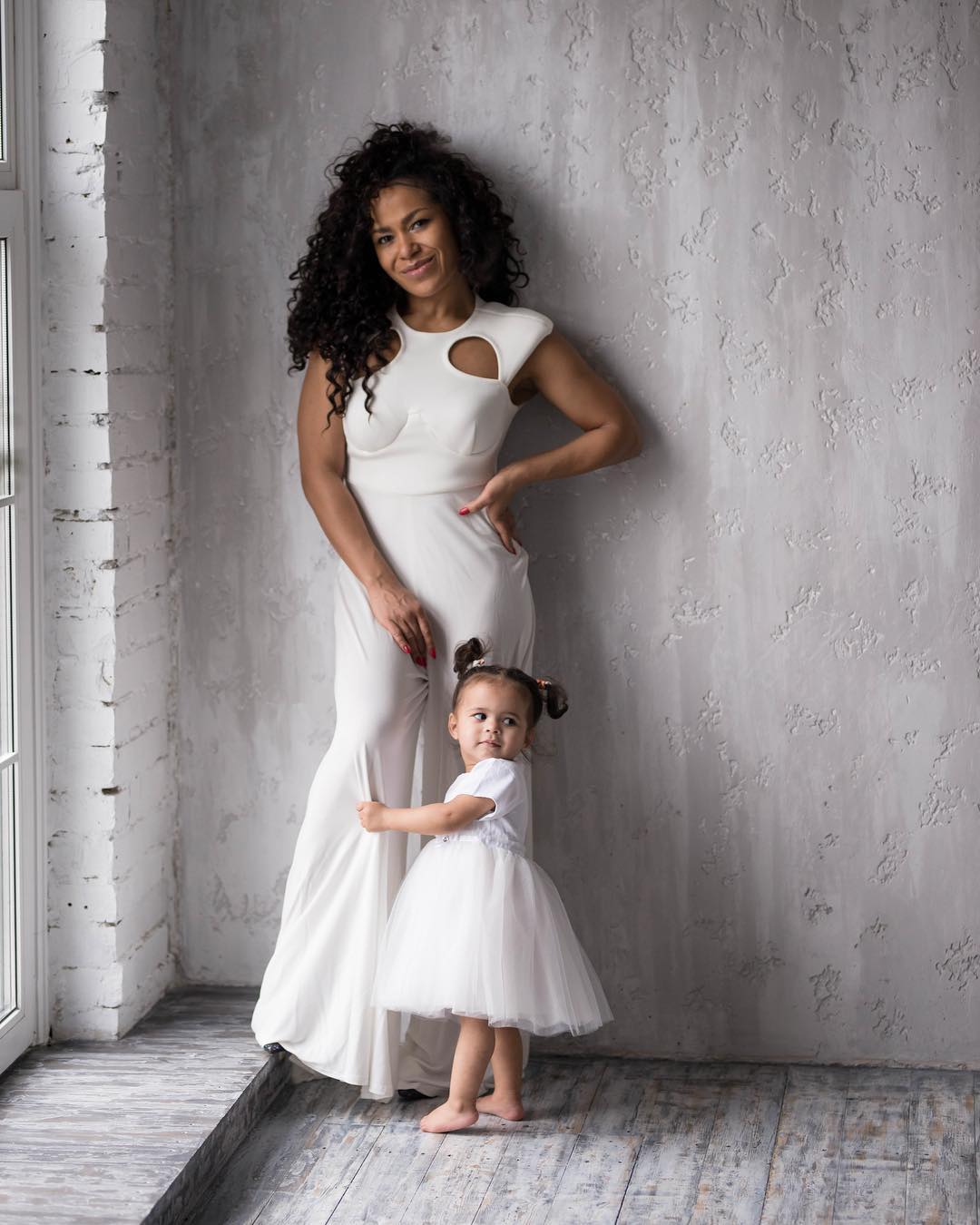 Гайтана, Винник, Мейхер: звезды трогательно поздравили украинцев с Рождеством