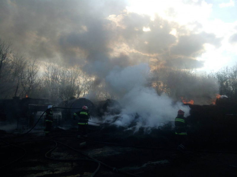 В Черкасской области ликвидировали масштабный пожар, - ГСЧС