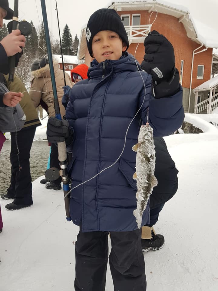 "Горы и хорошая компания": Притула показал, как отдохнул с семьей в Карпатах