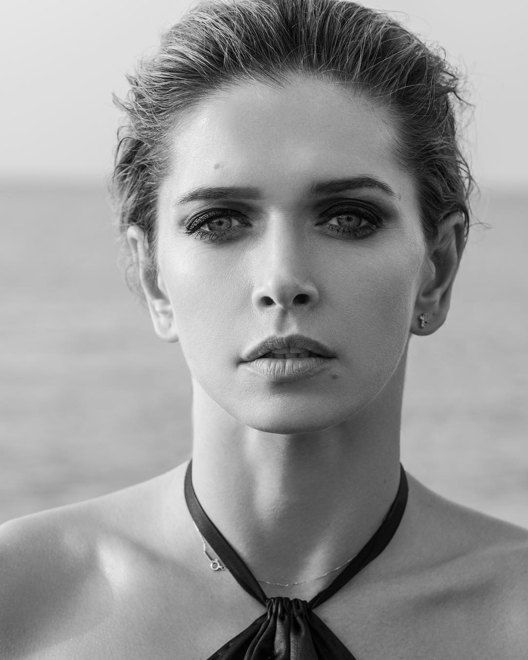 &quot;Краса в очах&quot;: Віра Брежнєва захопила мережу після довгого мовчання