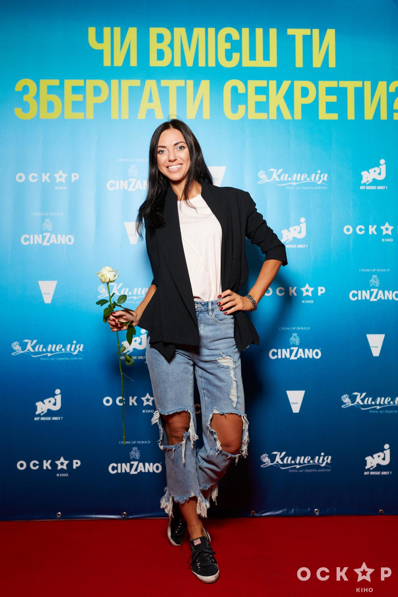 Логунова, Смеюха, Монро и другие звездные гости премьеры &quot;Ты умеешь хранить секреты?&quot;