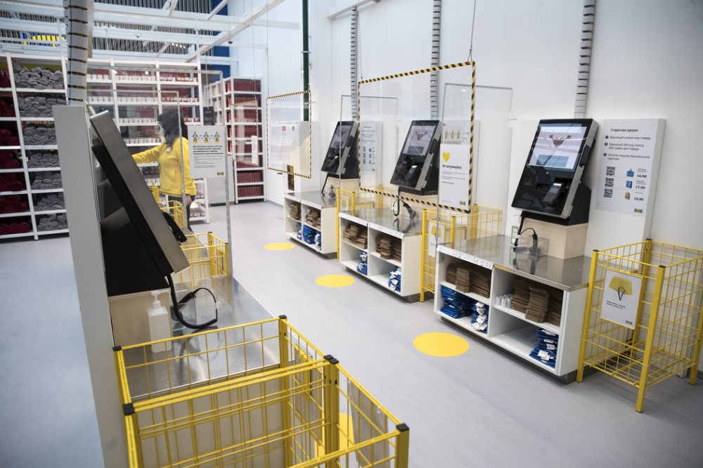 IKEA офіційно відкрила свій перший магазин в Україні: як він виглядає