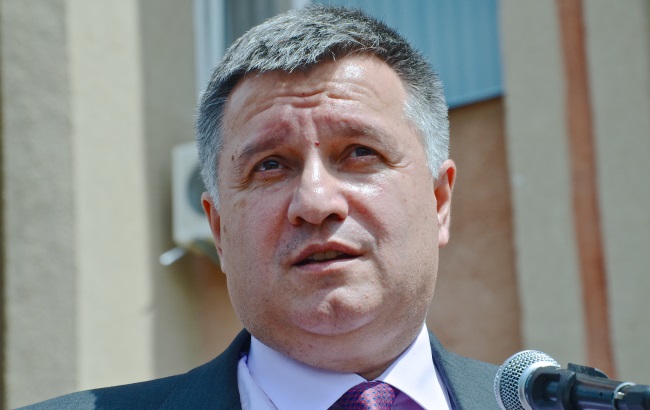 Новини України за 13 липня: підписання закону про судоустрій і затримання топ-хабарника