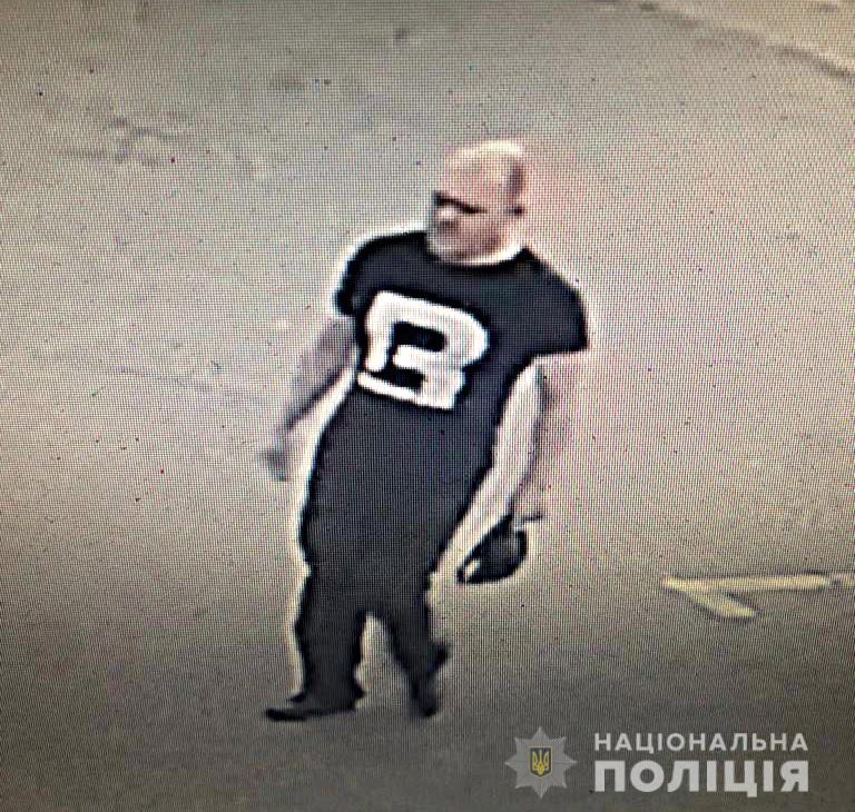 100 тысяч гривен за &quot;головы&quot; разбойников: полиция Киева просит о помощи (приметы и фото)