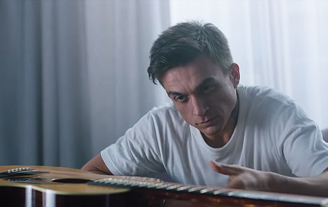 Вагітна Регіна Тодоренко знялася в кліпі нареченого Влада Топалова