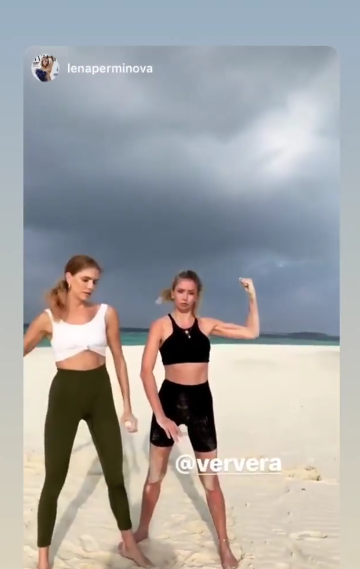 "Было бы желание": эффектная Вера Брежнева замотивировала зарядкой на пляже