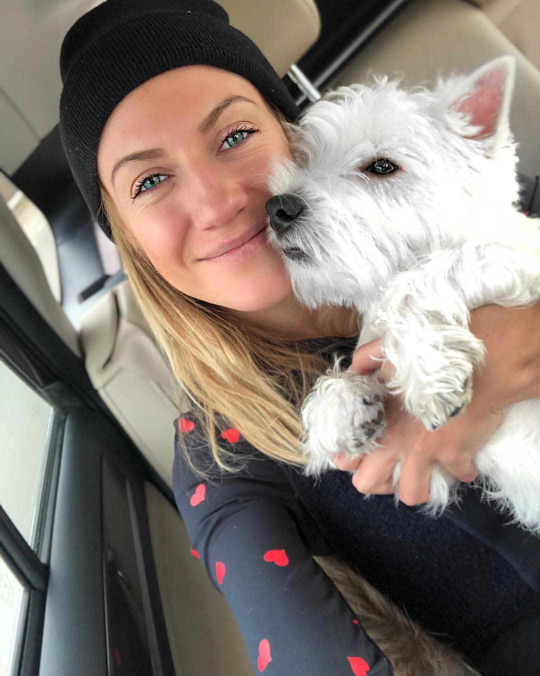 Леся Никитюк отправилась на популярный курорт в необычной компании