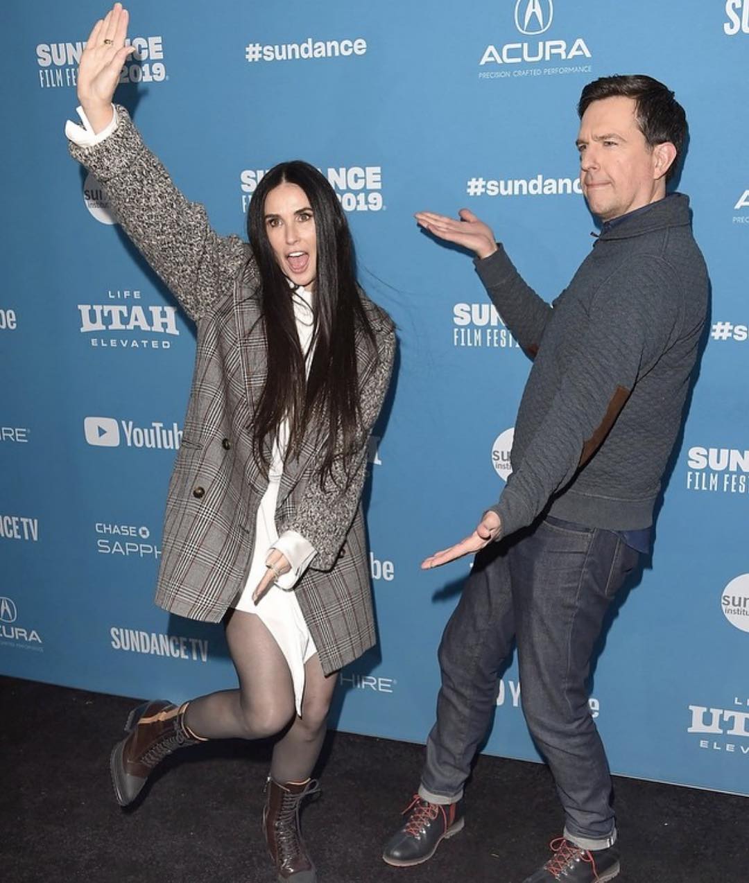 Деловая Деми Мур: идеальный офисный look от голливудской актрисы