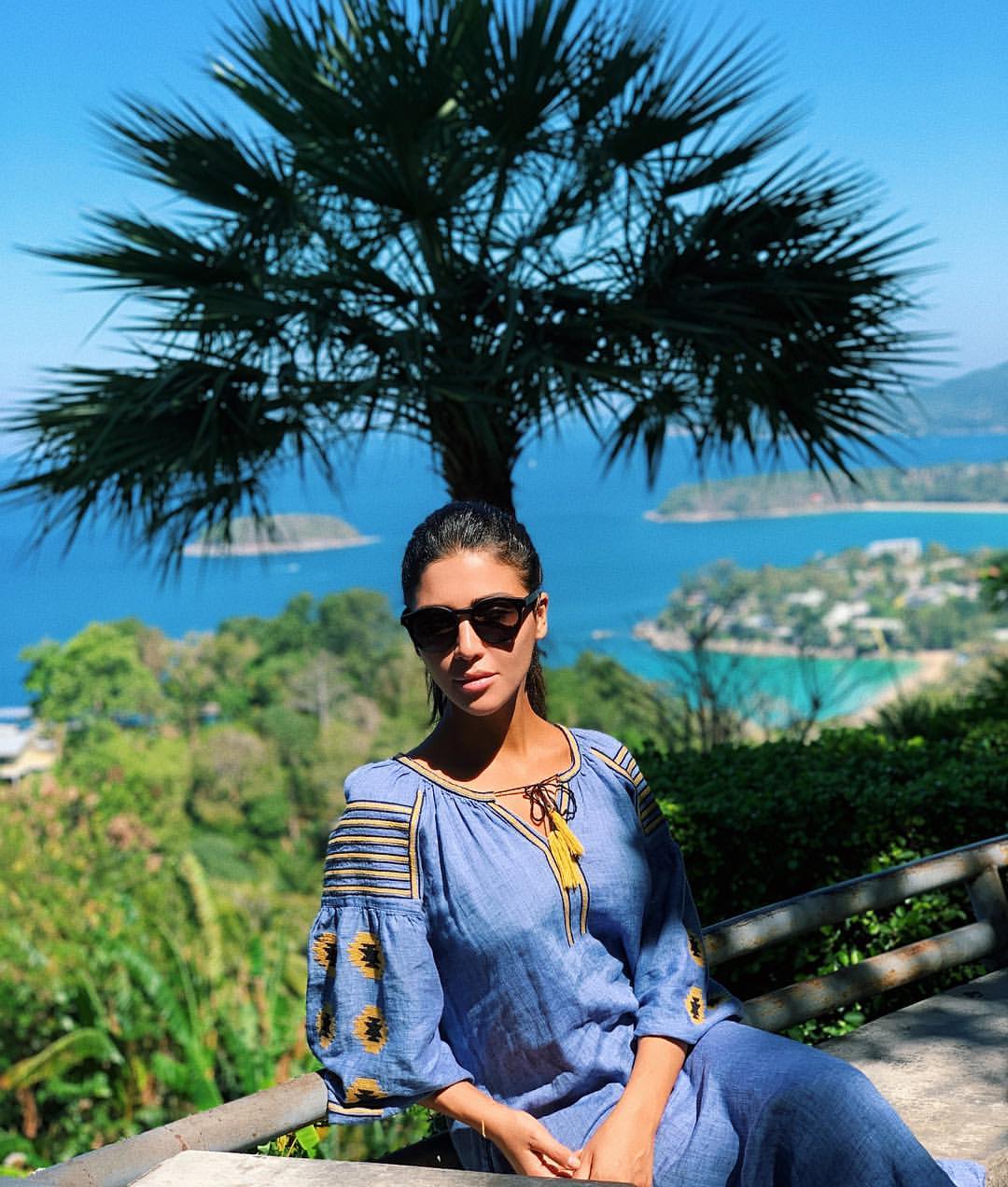 Экс-"ВИА Гра" в вышиванке оригинально пошутила над Олей Поляковой