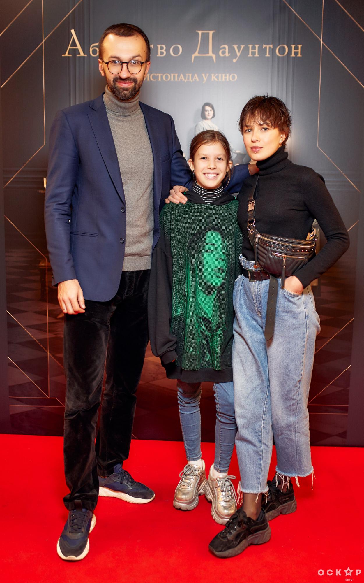 Санта Дімопулос, Ірина Данилевська, Олімпія Вайтмусташ та інші зіркові гості на прем'єрі "Абатство Даунтон"