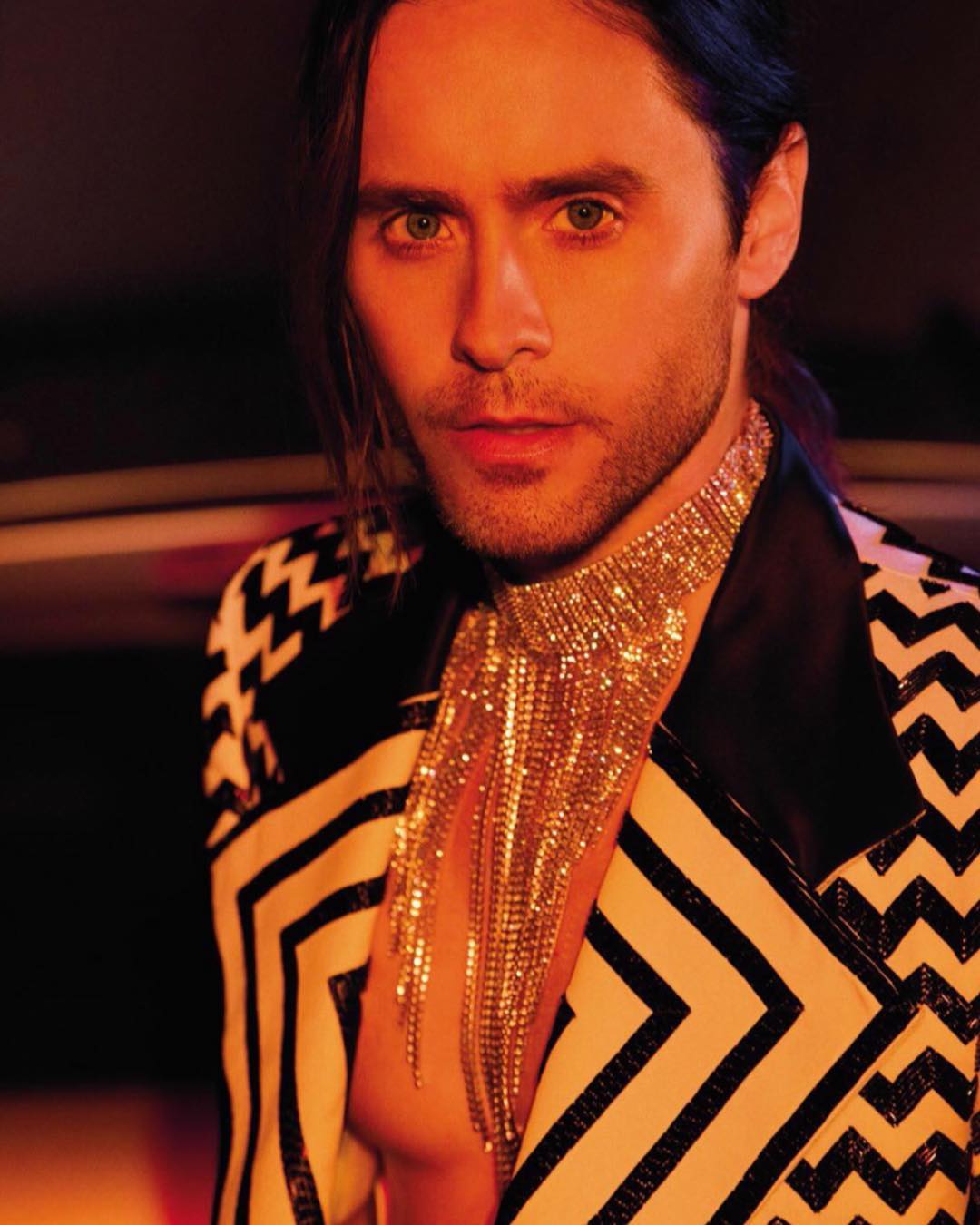 Звабливий вампір: Джаред Лето заінтригував образом в чокері зі страз