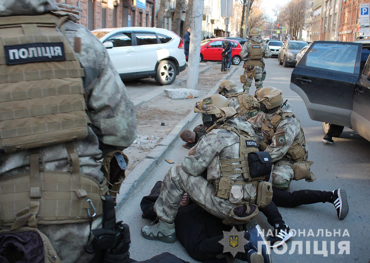 У Дніпрі затримали підозрюваних у підпалі кафе з відвідувачами