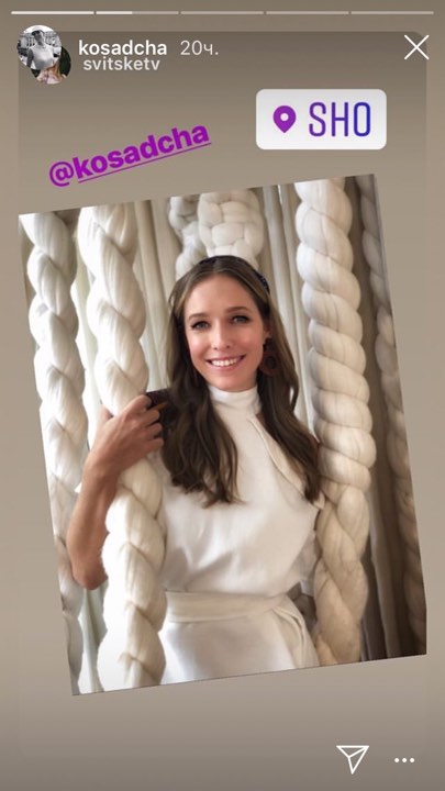 Роскошная Осадчая пленила нежным луком в платье от всемирно известного бренда