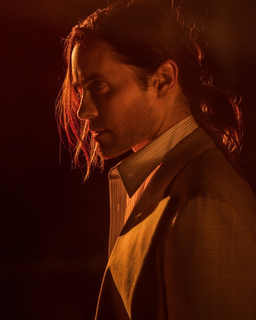 Звабливий вампір: Джаред Лето заінтригував образом в чокері зі страз