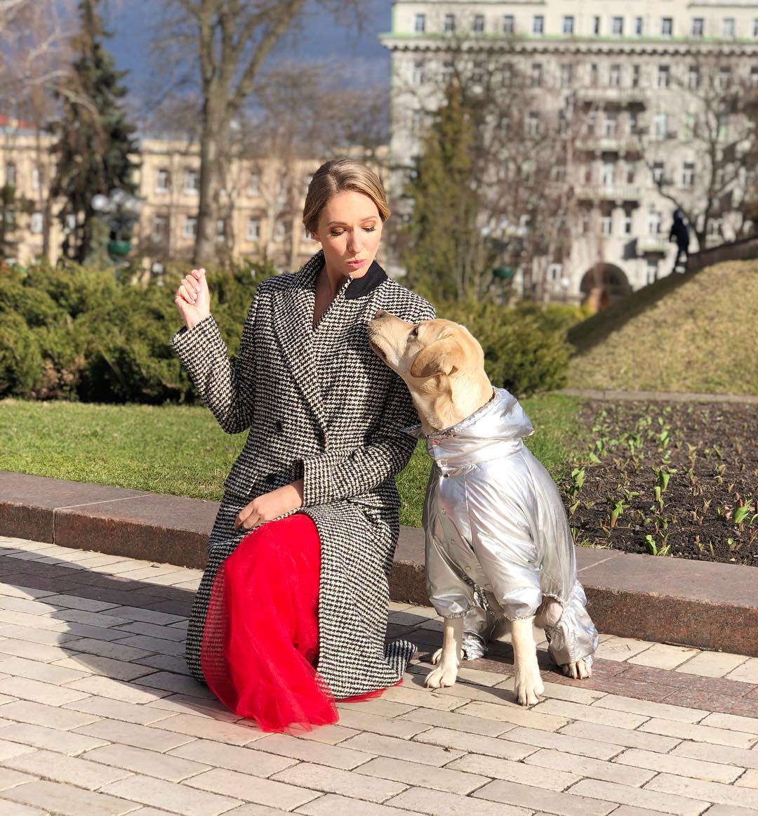 "Жду, затаив дыхание": эффектная Осадчая в предвкушении важного события в семье