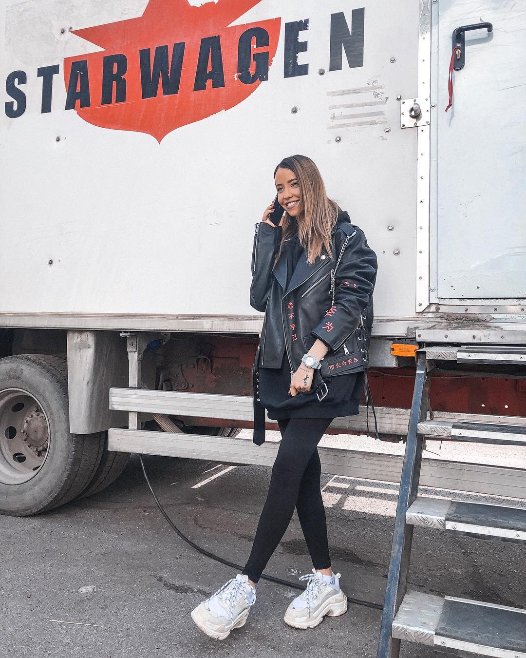 Надя Дорофеева (фото: instagram.com/nadyadorofeeva)