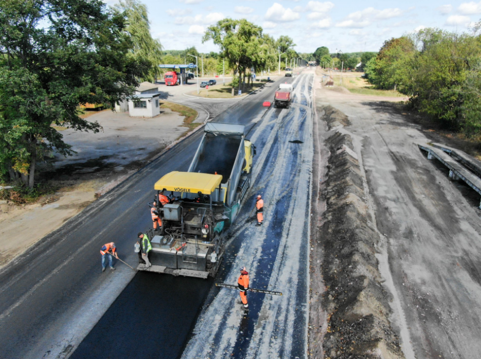 В Житомирской области &quot;Большая стройка&quot;: появились обновленная международная трасса, школа и садики