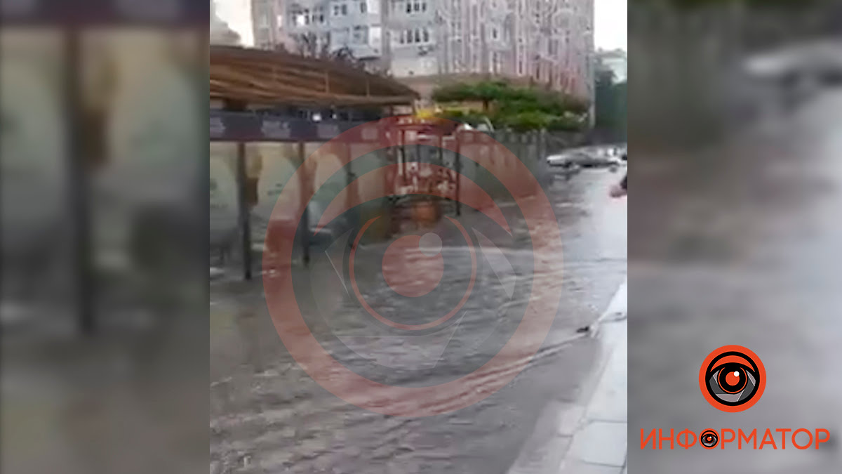 У Дніпрі затопило відремонтовану за 102 млн грн вулицю