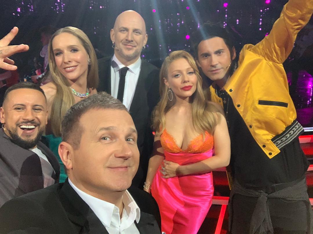 "Дан так и пристает к Тине": Горбунов поделился забавным фото с Голоса країни 9