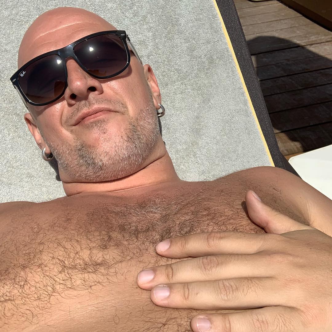 "Солодкий персик": Настя Каменських схвилювала соковитим фото в бікіні