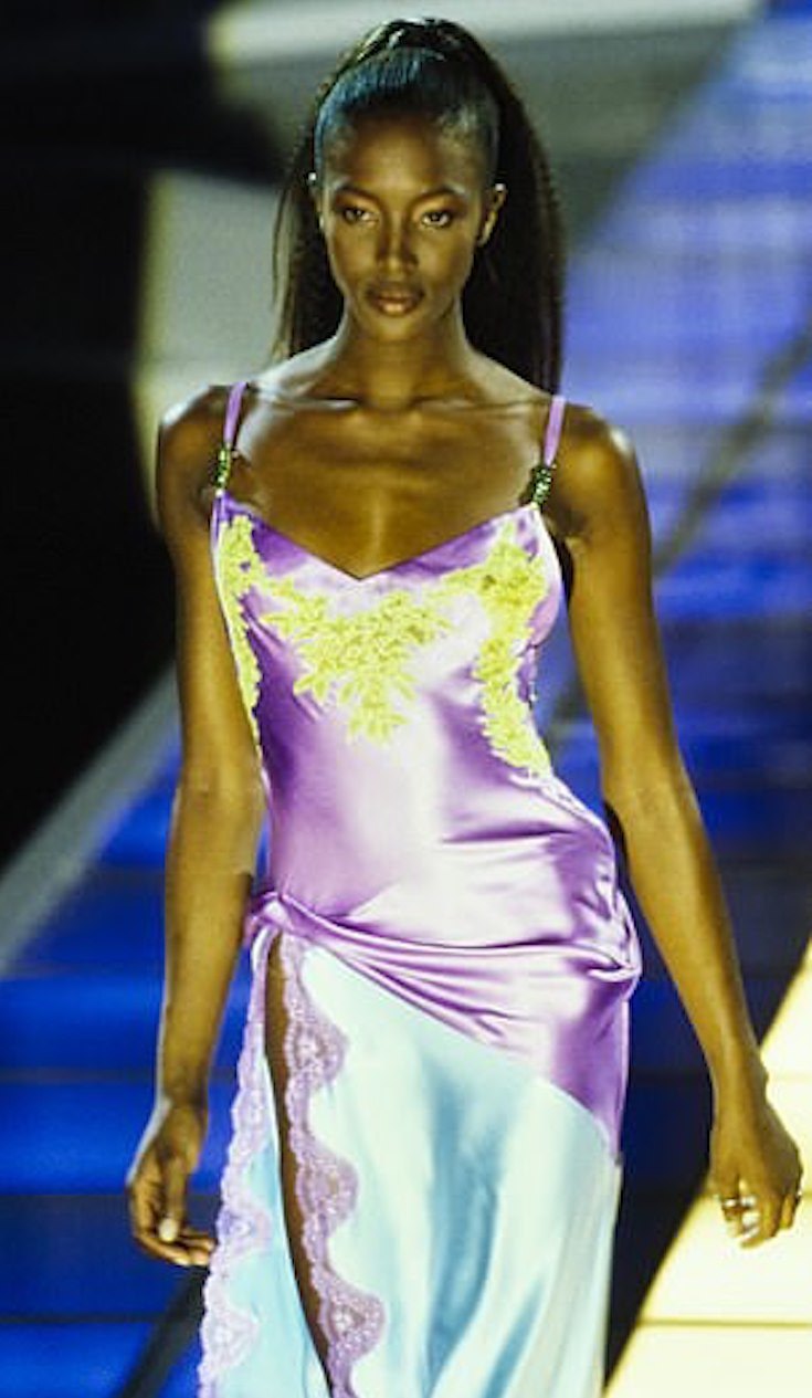 Вражда между Ким Кардашьян и Наоми Кэмпбелл: &quot;королева инстаграма&quot; ответила провокационным фото