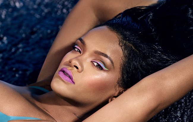 Королева стилю і епатажу: Ріанна засипала мережа чуттєвими образами