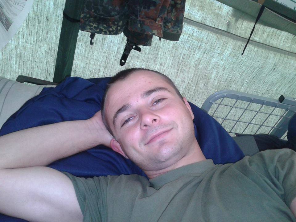 Герої не вмирають: у квітні Україна втратила 14 воїнів (фото)