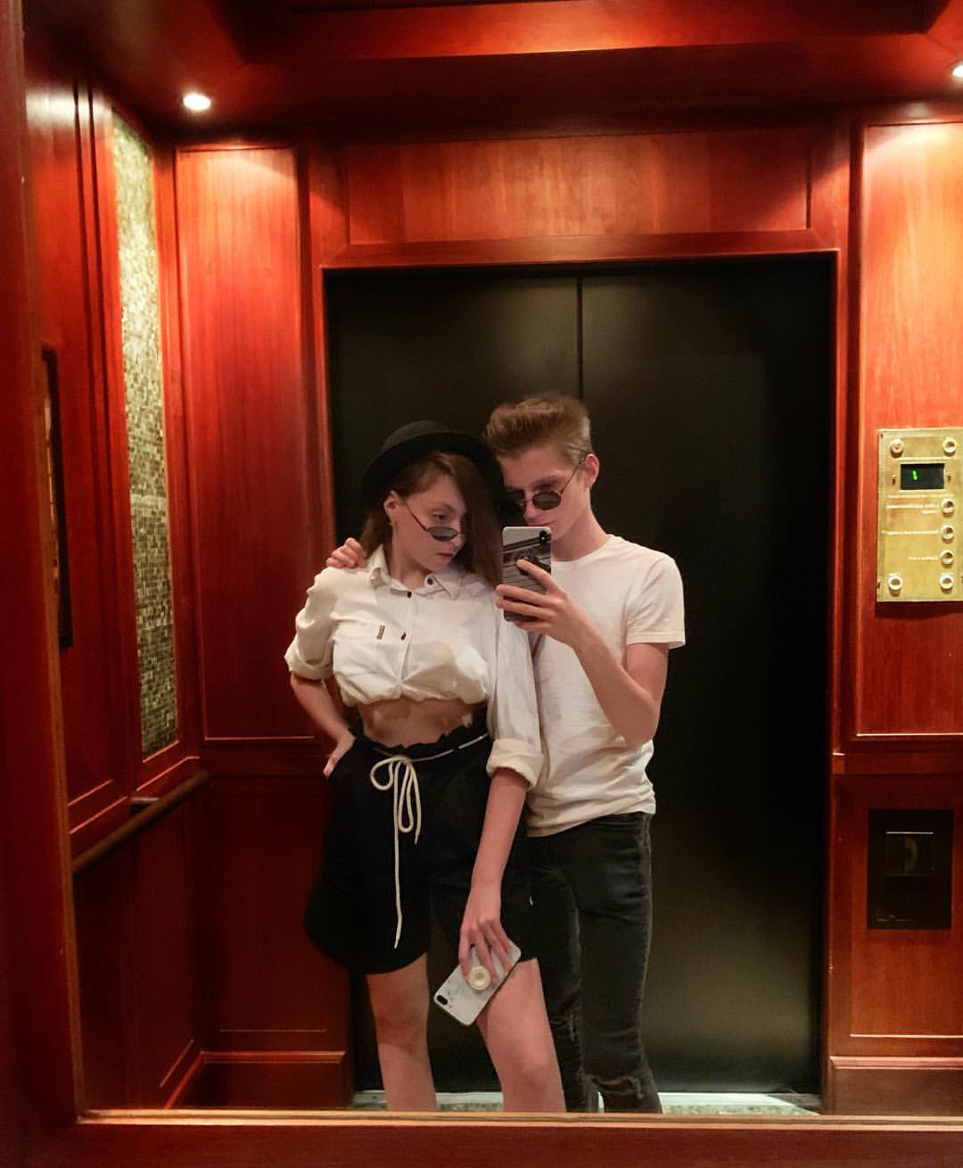 "Смотри, что ты потерял!" Дочь Поляковой в купальнике озадачила заявлением