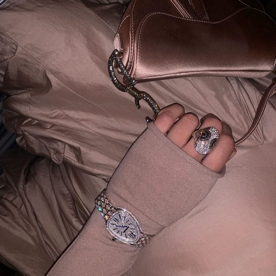 Природний відбір: топ-3 способу &quot;приручити&quot; бежевий відтінок від Белли Хадід