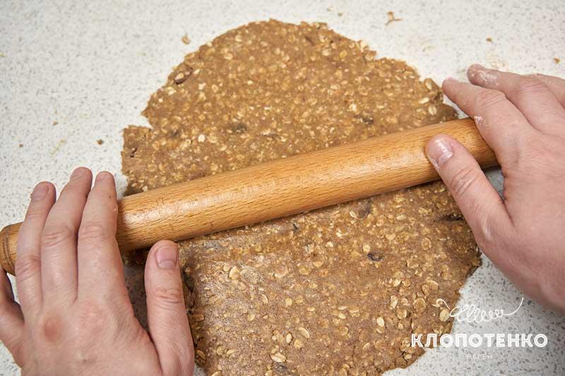 Клопотенко дал рецепт идеального овсяного печенья, добавив особый ингредиент