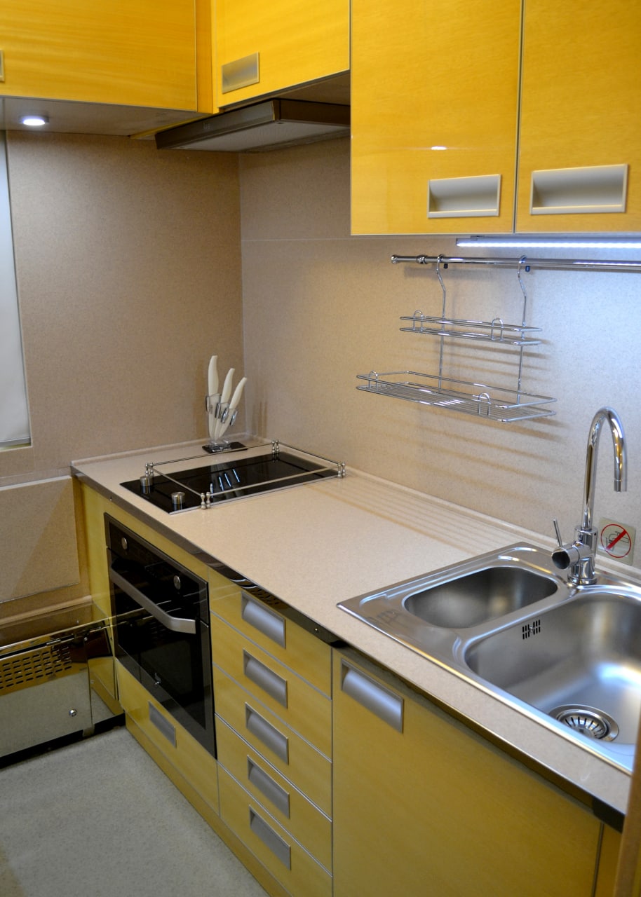 Кухня, спальня і душ: фото найрозкішніших вагонів Укрзалізниці