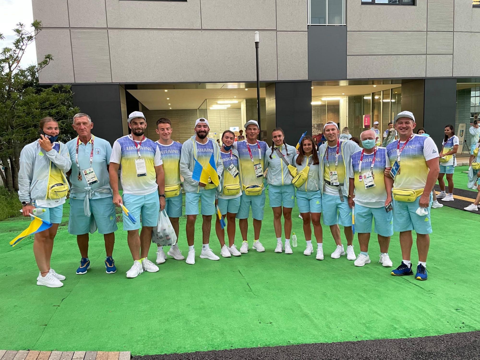 Українські спортсмени взяли участь в церемонії закриття Олімпіади 2020: яскраві фото з Токіо