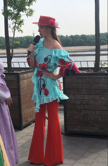 Ольга Сумська у вишиванці показала українських зірок в національних костюмах (фото)