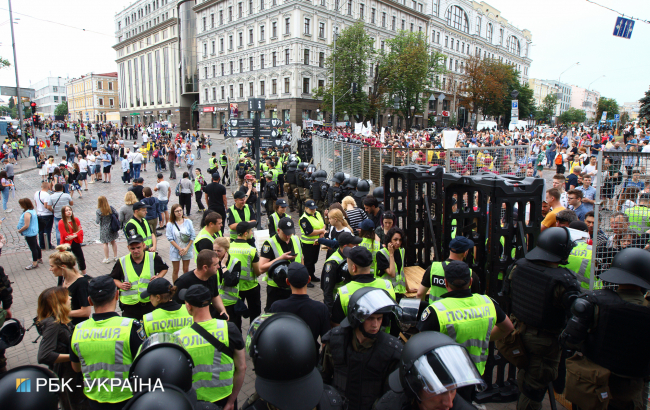 "Наша традиция – это свобода": как в Киеве прошел Марш равенства (фоторепортаж)