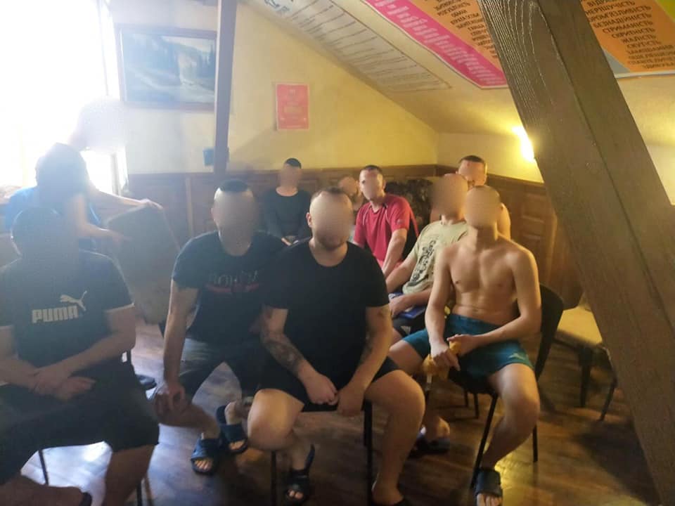 На Прикарпатье в &quot;реабилитационных&quot; центрах незаконно удерживали людей