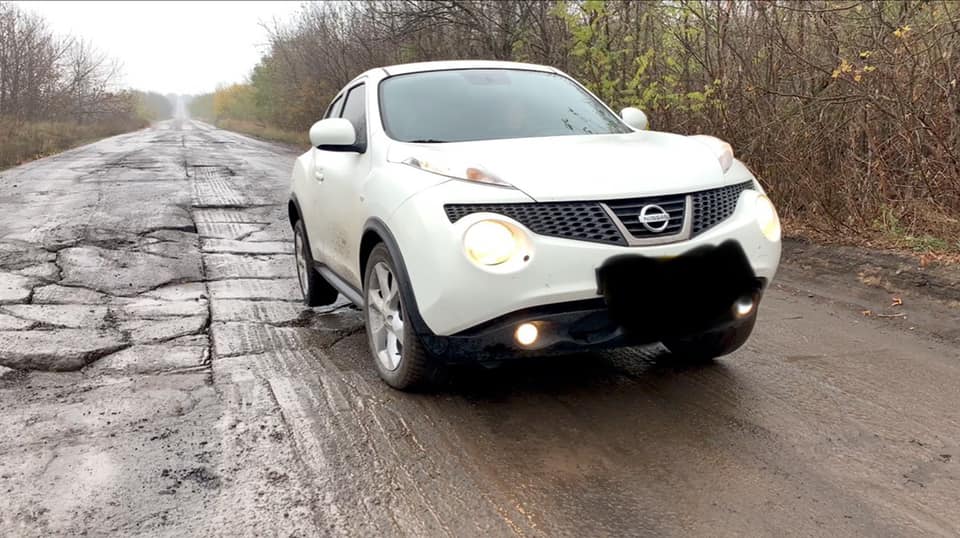 Плити ворушаться ніби живі: українців шокувала траса міжнародного значення