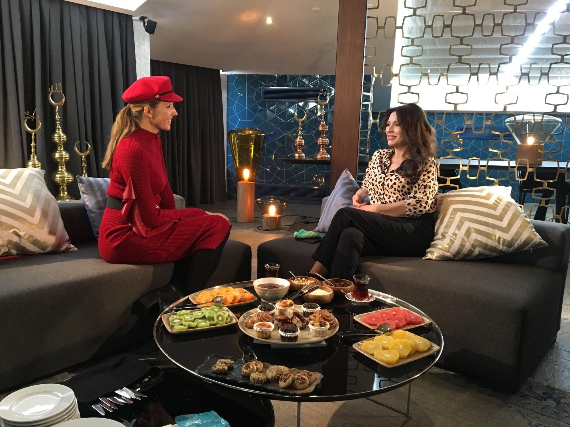 &quot;Дух перехполює&quot;: Катя Осадча похвалилася фото з &quot;турецькою Монікою Беллуччі&quot;