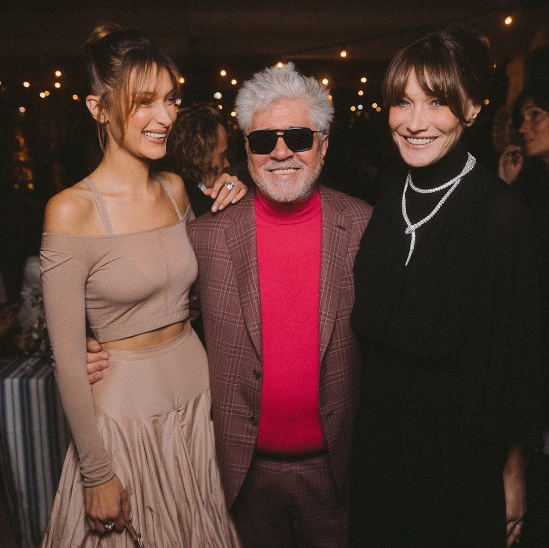 Елегантна і розкішна: Белла Хадід блищить в Каннах в стильному образі Dior