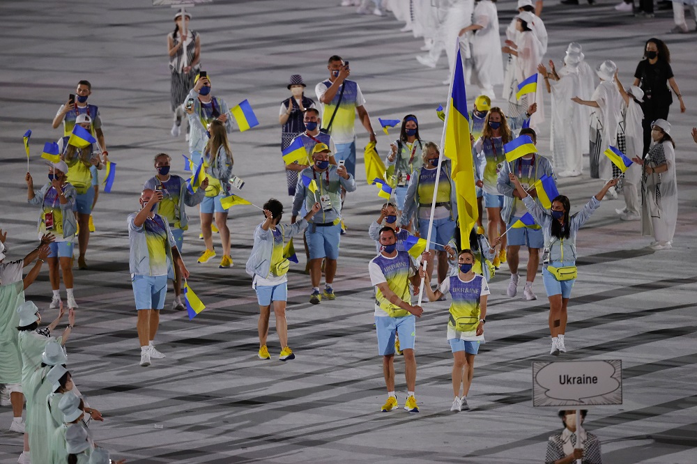 Олімпіада 2020 стартувала: яскраві кадри з церемонії відкриття, як виходила збірна України