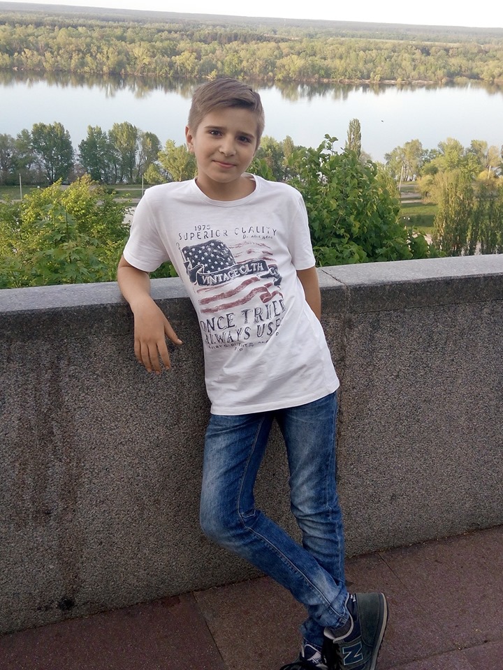 Я не знаю, чому він покінчив з собою: скандал у київській школі отримав продовження