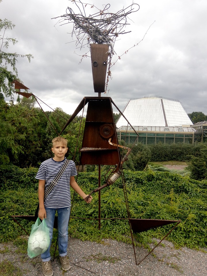 Я не знаю, чому він покінчив з собою: скандал у київській школі отримав продовження