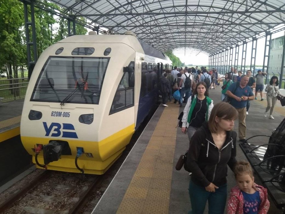 Сами виноваты: в сети рассказали, как ездить &quot;зайцем&quot; на Бориспольском экспрессе