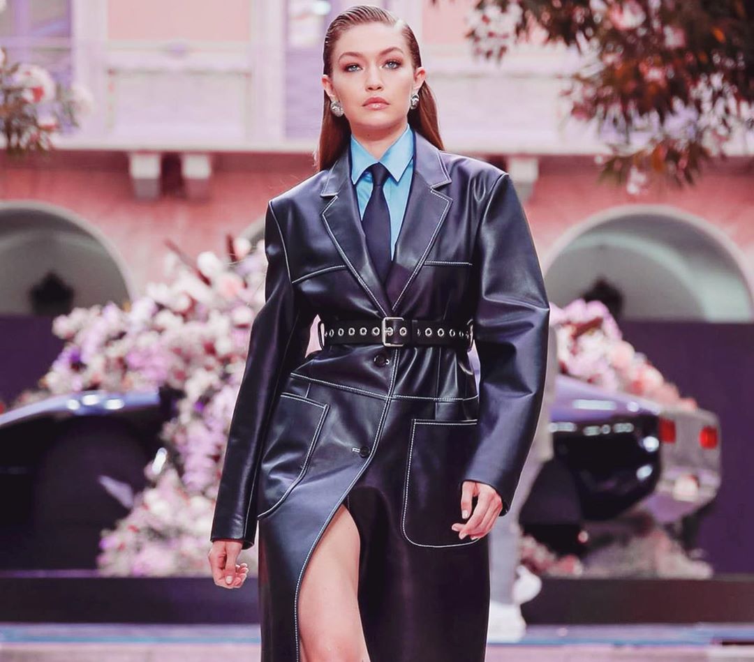 Сильно стильно: Джіджі Хадід демонструє, як носити трендові речі з чоловічого плеча&quot;