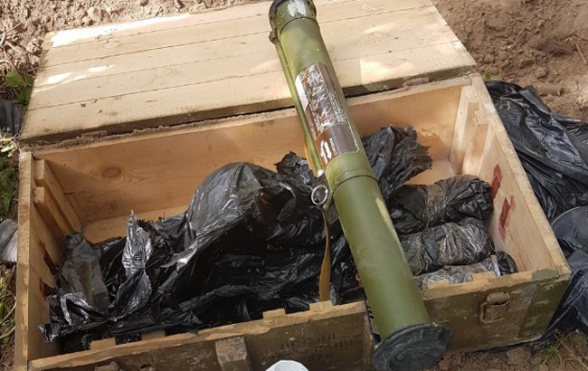 У Києві СБУ вилучила арсенал зброї та боєприпасів