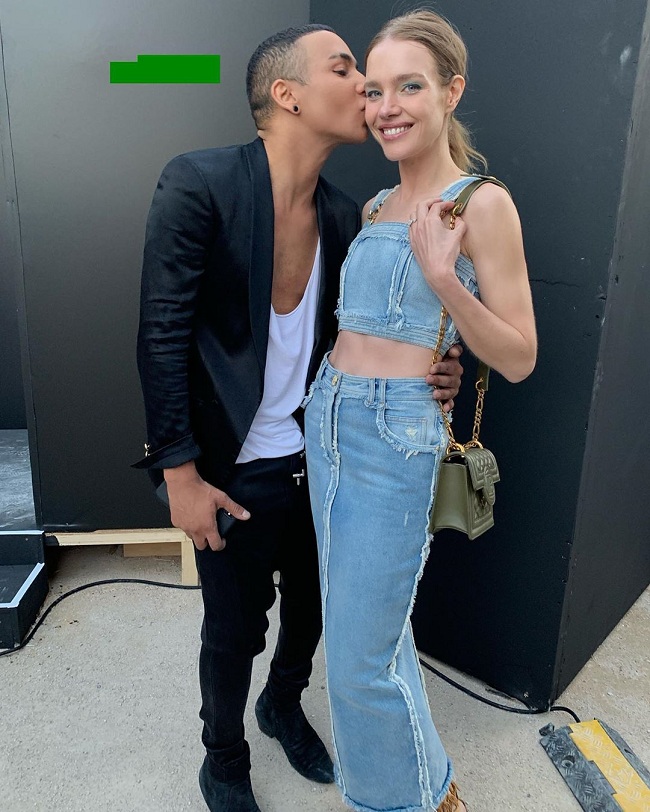 Летняя и легкая: Наталья Водянова восхитила безупречной фигурой в дерзком мини